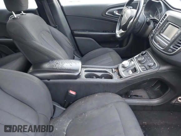 2015 Chrysler 200 Limited with VIN 1C3CCCAB4FN603345, listed as a IAAI auction lot 41960717 with 175,737 mi miles. Bid and sale history available at carsss.com. Image 5.