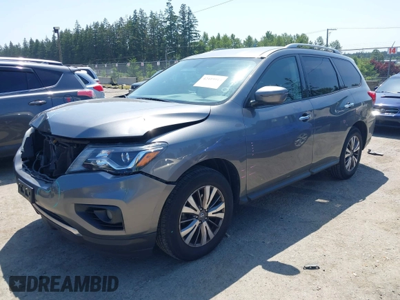 2018 Nissan Pathfinder SV z VIN 5N1DR2MM3JC669486, wystawiony jako IAAI lot #42419913 z przebiegiem 115 408 mil mil oraz . Historia ofert i sprzedaży dostępna na DreamBid. Obrazek 2.