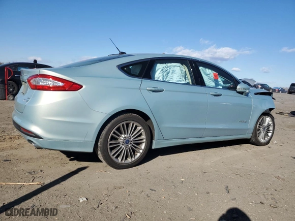 2013 Ford Fusion SE Hybrid with VIN 3FA6P0LU7DR338415, listed as a Copart auction lot 83423944 with 40,068 mi miles and Salvage Title. Bid and sale history available at carsss.com. Image 3.