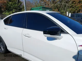 2022 Acura TLX w/A-Spec Package with VIN 19UUB6F52NA002062, listed as a IAAI auction lot 41853469 with 77,301 mi miles and . Bid and sale history available at DreamBid. Image 13.