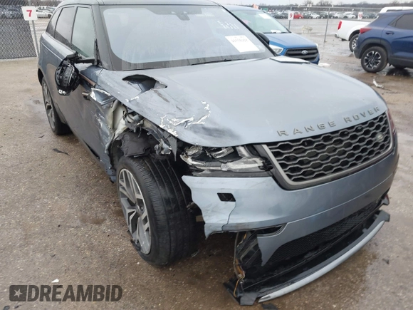 2018 Land Rover Range Rover Velar R-Dynamic HSE with VIN SALYM2RX8JA720671, listed as a IAAI auction lot 41556928 with 1 mi miles. Bid and sale history available at carsss.com. Image 6.