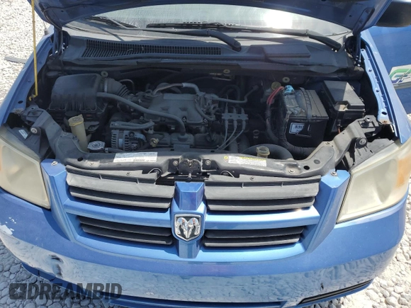 2008 Dodge Grand Caravan SE with VIN 2D8HN44H08R677094, listed as a Copart auction lot 66573804 with 210,318 mi miles and Clean Title. Bid and sale history available at DreamBid. Image 12.