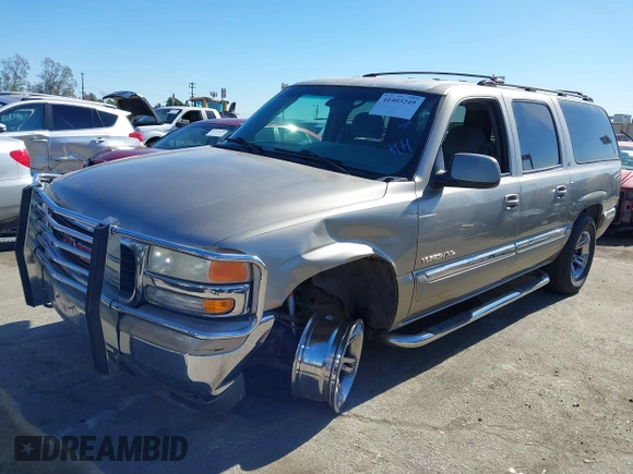 2000 GMC Yukon XL SLT with VIN 3GKFK16T8YG205654, listed as a IAAI auction lot 41403249 with 129,815 mi miles. Bid and sale history available at carsss.com. Image 16.