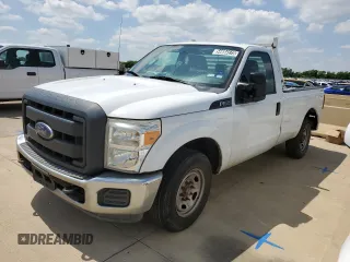2015 Ford F-250 XL z VIN 1FTBF2A68FEB80829, wystawiony jako Copart lot #57288705 z przebiegiem 300 026 mil mil oraz Czysty tytuł • Clean title. Historia ofert i sprzedaży dostępna na DreamBid. Obrazek 1.