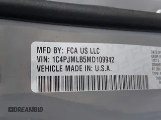 2021 Jeep Cherokee Latitude Plus z VIN 1C4PJMLB5MD109942, wystawiony jako IAAI lot #42536859 z przebiegiem 20 196 mil mil oraz . Historia ofert i sprzedaży dostępna na DreamBid. Obrazek 9.