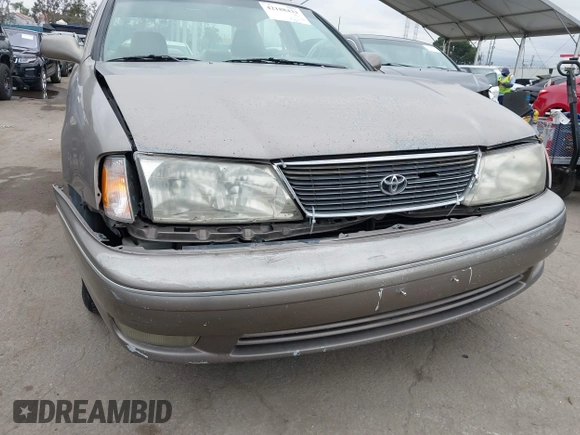 1998 Toyota Avalon XL with VIN 4T1BF18B5WU274472, listed as a IAAI auction lot 42188432 with 250,360 mi miles and . Bid and sale history available at DreamBid. Image 6.