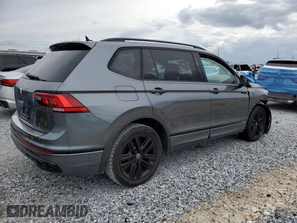 2022 Volkswagen Tiguan SE R-Line Black с VIN 3VVCB7AX1NM063447, выставлен на аукционе Copart как лот 59599855 с пробегом 53 400 миль миль и На запчасти • Non repairable. История ставок и продаж доступна на DreamBid. Изображение 3.
