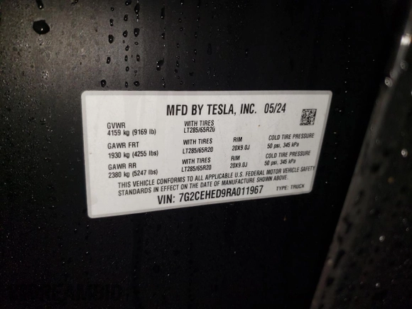 2024 Tesla Cybertruck with VIN 7G2CEHED9RA011967, listed as a Copart auction lot 85468664 with 2,353 mi miles and Salvage Title. Bid and sale history available at carsss.com. Image 12.