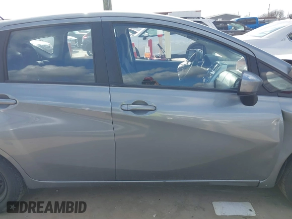 2015 Nissan Note S with VIN 3N1CE2CP9FL421765, listed as a IAAI auction lot 41503191 with 157,474 mi miles and . Bid and sale history available at DreamBid. Image 14.