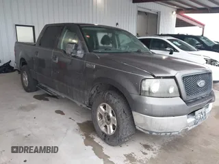2004 Ford F-150 XLT z VIN 1FTRW12W74KD10296, wystawiony jako IAAI lot #42083746 z przebiegiem 170 500 mil mil oraz . Historia ofert i sprzedaży dostępna na DreamBid. Obrazek 1.