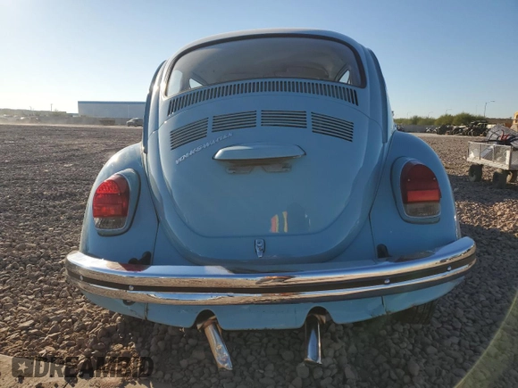 1972 Volkswagen Beetle with VIN 1122223091, listed as a Copart auction lot 81480204 with 84,951 mi miles and Salvage Title. Bid and sale history available at DreamBid. Image 6.