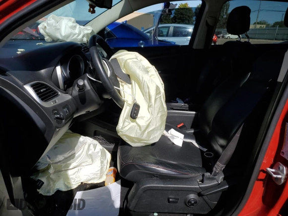 2015 Dodge Journey R/T с VIN 3C4PDCEG4FT661682, выставлен на аукционе Copart как лот 75194024 с пробегом 99 450 миль миль и Списание • Salvage title. История ставок и продаж доступна на DreamBid. Изображение 7.