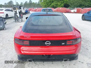 2025 Nissan Z Performance with VIN JN1BZ4BH2SM411231, listed as a IAAI auction lot 42030511 with 251 mi miles and . Bid and sale history available at DreamBid. Image 16.