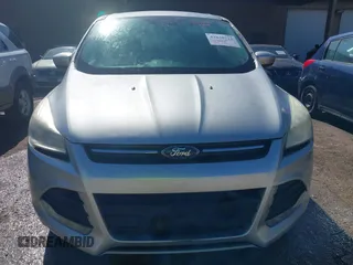 2014 Ford Escape SE with VIN 1FMCU9GX6EUB22401, listed as a IAAI auction lot 42038712 with Not Provided miles and . Bid and sale history available at carsss.com. Image 6.