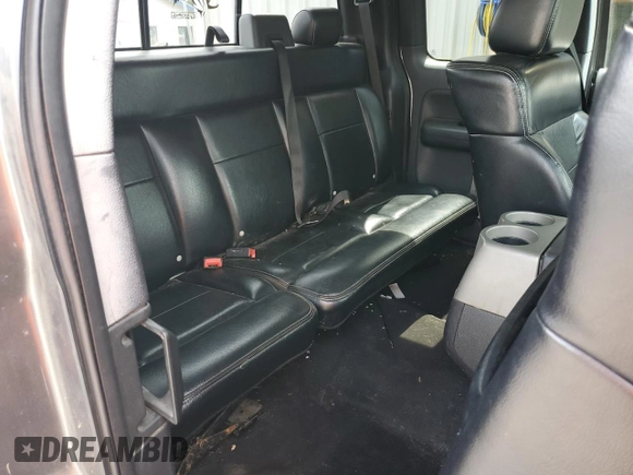 2004 Ford F-150 XLT z VIN 1FTPX14514NB09176, wystawiony jako Copart lot #58732195 z przebiegiem 244 292 mil mil oraz Szkoda całkowita • Salvage title. Historia ofert i sprzedaży dostępna na DreamBid. Obrazek 10.
