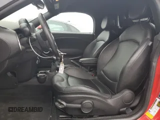 2015 MINI Roadster S z VIN WMWSY3C58FT567023, wystawiony jako Copart lot #43289505 z przebiegiem 115 029 mil mil oraz Szkoda całkowita • Salvage title. Historia ofert i sprzedaży dostępna na DreamBid. Obrazek 7.