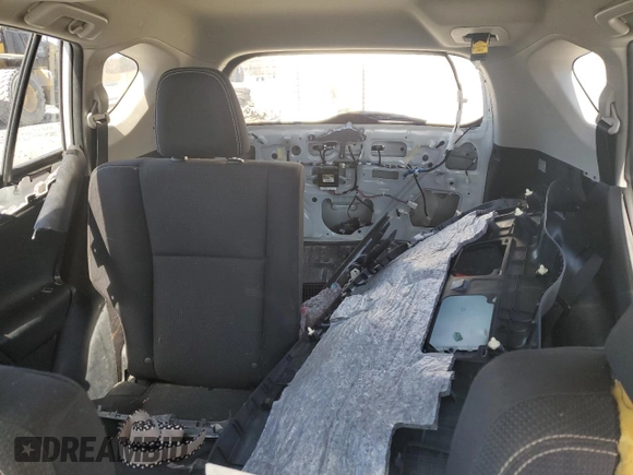 2018 Toyota RAV4 XLE with VIN 2T3RFREV8JW750032, listed as a Copart auction lot 53676475 with Not Provided miles and Salvage Title. Bid and sale history available at DreamBid. Image 10.