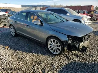 2018 Volvo S60 Inscription Platinum with VIN LYV402HM8JB170406, listed as a Copart auction lot 87465374 with 104,409 mi miles and Salvage Title. Bid and sale history available at carsss.com. Image 14.