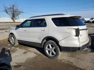 2017 Ford Explorer XLT with VIN 1FM5K8D81HGC53017, listed as a Copart auction lot 43862175 with 210,363 mi miles and Salvage Title. Bid and sale history available at carsss.com. Image 2.