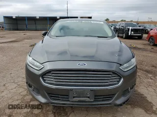 2016 Ford Fusion SE with VIN 3FA6P0HD2GR258906, listed as a Copart auction lot 58328485 with 232,650 mi miles and Salvage title. Bid and sale history available at DreamBid. Image 5.