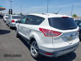 2015 Ford Escape Titanium с VIN 1FMCU0J92FUB25268, выставлен на аукционе IAAI как лот 42489681 с пробегом 139 809 миль миль и . История ставок и продаж доступна на DreamBid. Изображение 3.