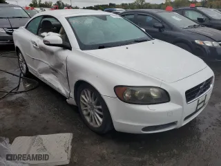 2009 Volvo C70 with VIN YV1MC67209J071512, listed as a Copart auction lot 72739724 with 101,877 mi miles and Salvage Title. Bid and sale history available at carsss.com. Image 4.