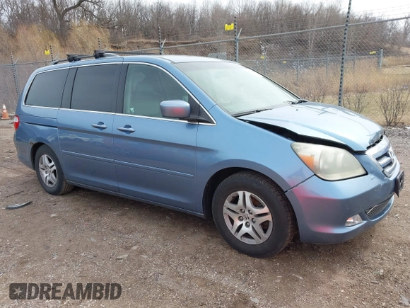 2006 Honda Odyssey EX-L with VIN 5FNRL38736B000599, listed as a IAAI auction lot 41862050 with 225,164 mi miles. Bid and sale history available at carsss.com. Image 1.