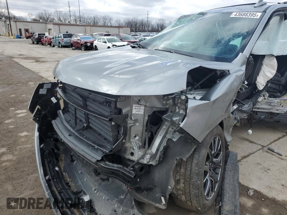 2023 Chevrolet Suburban Premier z VIN 1GNSKFKD6PR329370, wystawiony jako Copart lot #43688395 z przebiegiem Nie podano mil oraz Szkoda całkowita • Salvage title. Historia ofert i sprzedaży dostępna na DreamBid. Obrazek 13.