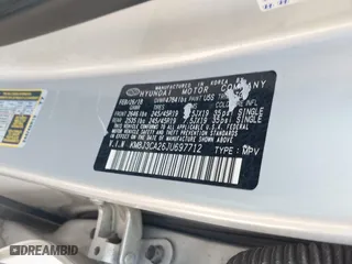 2018 Hyundai Tucson Value with VIN KM8J3CA26JU697712, listed as a IAAI auction lot 40323457 with 53,175 mi miles. Bid and sale history available at carsss.com. Image 9.