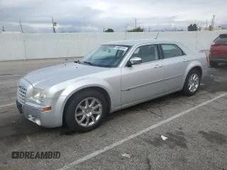 2008 Chrysler 300 C Hemi with VIN 2C3KA63H68H109567, listed as a Copart auction lot 48002455 with 143,208 mi miles and Salvage Title. Bid and sale history available at carsss.com. Image 1.