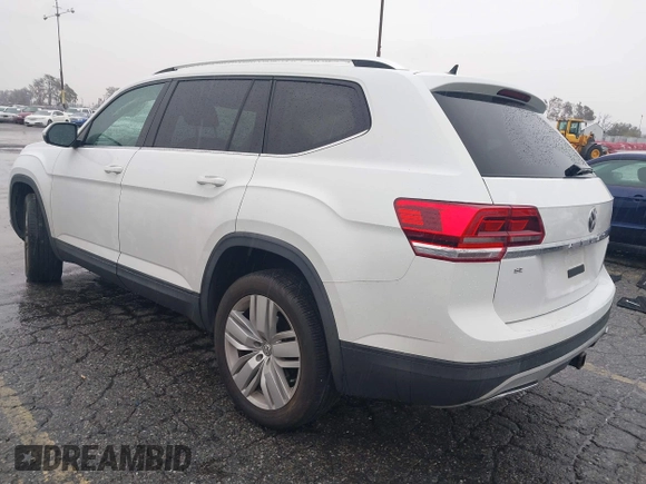 2019 Volkswagen Atlas SE z VIN 1V2WR2CA8KC504134, wystawiony jako IAAI lot #41700050 z przebiegiem 97 047 mil mil oraz . Historia ofert i sprzedaży dostępna na DreamBid. Obrazek 3.