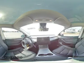 2024 Tesla Model Y Long Range с VIN 7SAYGDEE1RF152168, выставлен на аукционе Copart как лот 52436135 с пробегом 3 546 миль миль и Списание • Salvage title. История ставок и продаж доступна на DreamBid. Изображение 13.