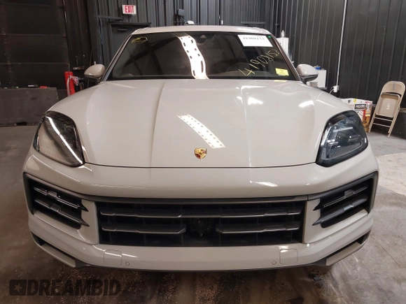 2024 Porsche Cayenne z VIN WP1AA2AY5RDA01585, wystawiony jako IAAI lot #41908153 z przebiegiem 15 559 mil mil oraz . Historia ofert i sprzedaży dostępna na DreamBid. Obrazek 6.