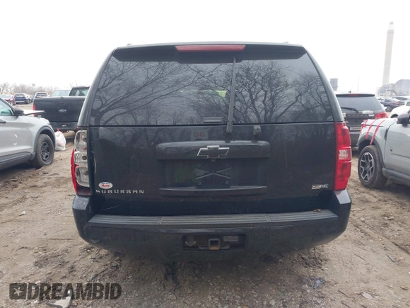 2008 Chevrolet Suburban 2LT with VIN 3GNFK16388G160010, listed as a IAAI auction lot 41153614 with 209,870 mi miles and . Bid and sale history available at DreamBid. Image 16.