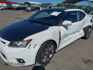 2011 Scion tC z VIN JTKJF5C73B3013201, wystawiony jako IAAI lot #42137431 z przebiegiem 157 352 mil mil oraz . Historia ofert i sprzedaży dostępna na DreamBid. Obrazek 6.