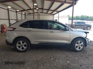2018 Ford Edge SE z VIN 2FMPK3G90JBC53393, wystawiony jako IAAI lot #42637346 z przebiegiem 64 070 mil mil oraz . Historia ofert i sprzedaży dostępna na DreamBid. Obrazek 14.