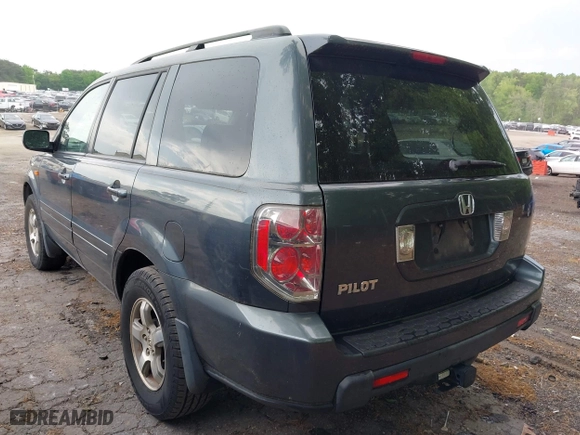 2006 Honda Pilot EX-L with VIN 5FNYF28536B028298, listed as a IAAI auction lot 42104705 with 244,790 mi miles. Bid and sale history available at carsss.com. Image 3.