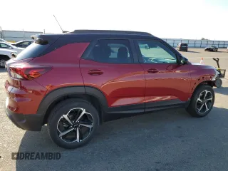 2021 Chevrolet TrailBlazer RS with VIN KL79MTSL2MB017541, listed as a Copart auction lot 62698544 with 36,712 mi miles and Salvage Title. Bid and sale history available at DreamBid. Image 3.