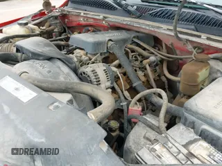 2000 GMC Sierra 1500 SLE z VIN 1GTEC19T4YZ165637, wystawiony jako IAAI lot #42532810 z przebiegiem 180 104 mil mil oraz . Historia ofert i sprzedaży dostępna na DreamBid. Obrazek 18.