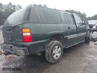 2003 Chevrolet Suburban LT with VIN 1GNFK16Z13R269812, listed as a IAAI auction lot 41532118 with 1 mi miles. Bid and sale history available at carsss.com. Image 4.