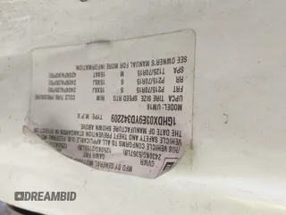 2000 Oldsmobile Silhouette GL z VIN 1GHDX03E9YD342209, wystawiony jako IAAI lot #41975924 z przebiegiem 147 311 mil mil oraz . Historia ofert i sprzedaży dostępna na DreamBid. Obrazek 9.