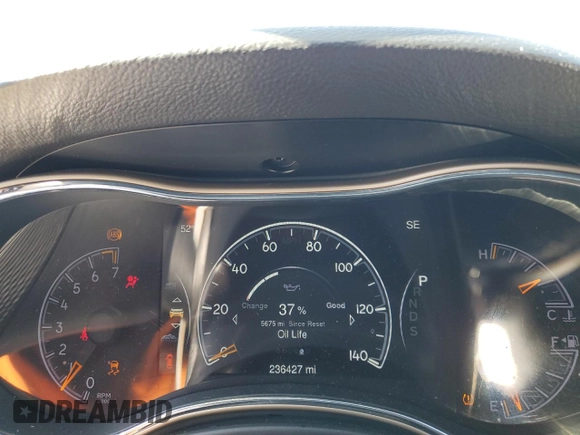 2014 Jeep Grand Cherokee Limited with VIN 1C4RJFBG3EC152782, listed as a Copart auction lot 52367875 with 236,427 mi miles and Salvage Title. Bid and sale history available at DreamBid. Image 9.