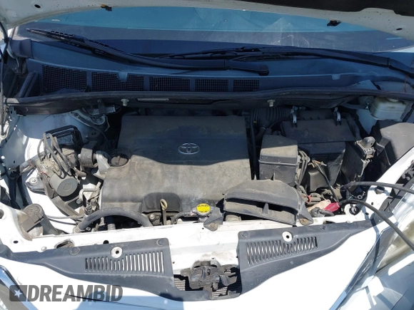 2015 Toyota Sienna LE AAS с VIN 5TDKK3DC6FS574942, выставлен на аукционе IAAI как лот 42336507 с пробегом 58 323 миль миль и . История ставок и продаж доступна на DreamBid. Изображение 10.