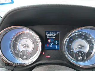 2013 Chrysler 300 with VIN 2C3CCABG5DH711719, listed as a IAAI auction lot 41383018 with 191,863 mi miles. Bid and sale history available at carsss.com. Image 7.