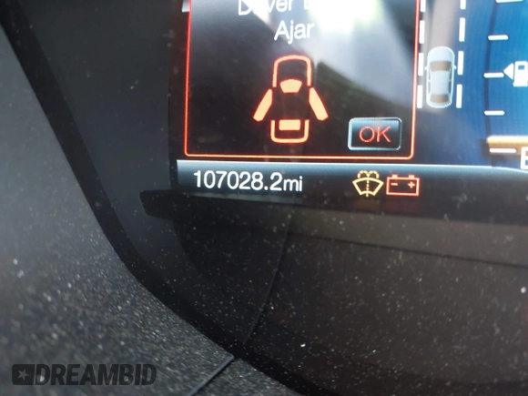 2019 Ford Fusion SEL with VIN 3FA6P0CD5KR182520, listed as a IAAI auction lot 42014190 with 107,028 mi miles and . Bid and sale history available at carsss.com. Image 15.