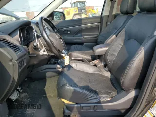 2016 Mitsubishi Outlander SEL с VIN JA4AR4AW0GZ033729, выставлен на аукционе Copart как лот 59949725 с пробегом 118 212 миль миль и Чистый • Clean title. История ставок и продаж доступна на DreamBid. Изображение 7.