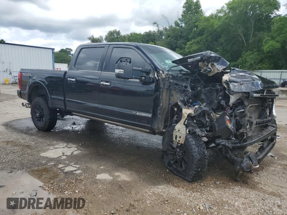 2021 Ford F-250 XL with VIN 1FT8W2BT6MEC26458, listed as a Copart auction lot 60745865 with 103,527 mi miles and Salvage title. Bid and sale history available at DreamBid. Image 4.