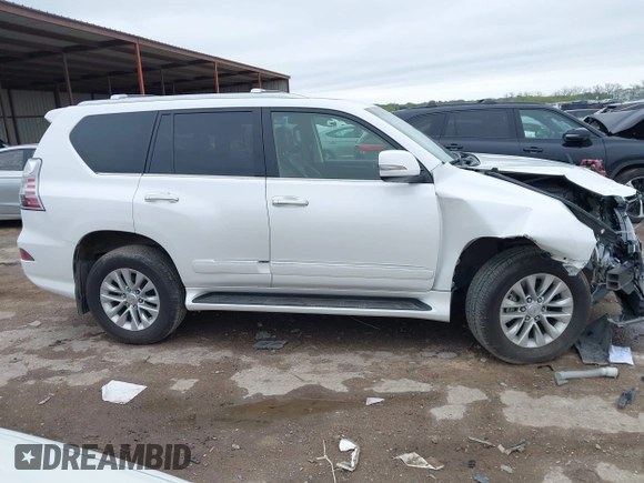 2015 Lexus GX 460 with VIN JTJBM7FX0F5118200, listed as a IAAI auction lot 41953571 with 100,939 mi miles and . Bid and sale history available at carsss.com. Image 13.