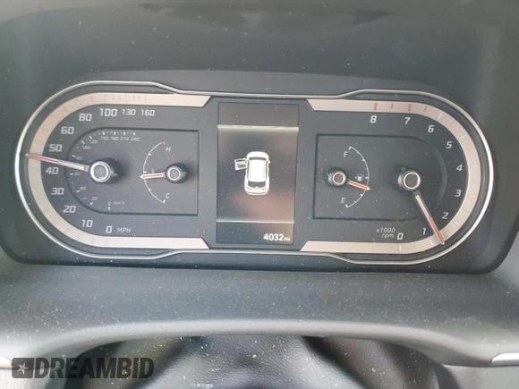 2024 Hyundai Tucson SE with VIN 5NMJACDE9RH397553, listed as a Copart auction lot 81693654 with 4,032 mi miles and Salvage Title. Bid and sale history available at carsss.com. Image 9.