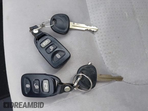 2009 Kia Spectra EX с VIN KNAFE221595599729, выставлен на аукционе IAAI как лот 42453663 с пробегом 84 044 миль миль и . История ставок и продаж доступна на DreamBid. Изображение 11.